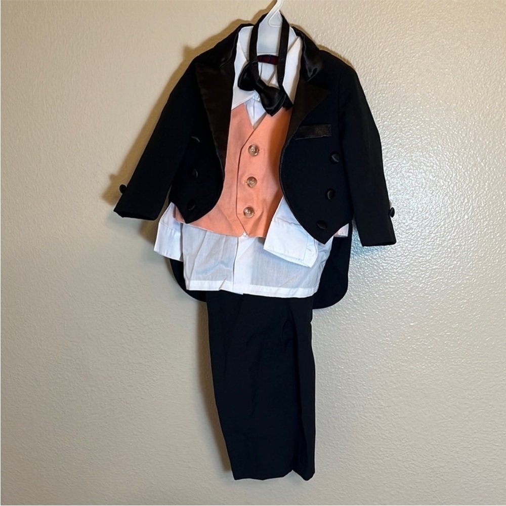 Toddler 5 Piece Formal Ring Bearer Tuxedo